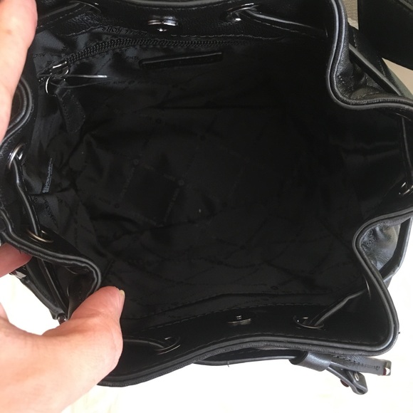 Michael Kors xsmall Peyton pocket crossbody bag - Picture 5 of 8